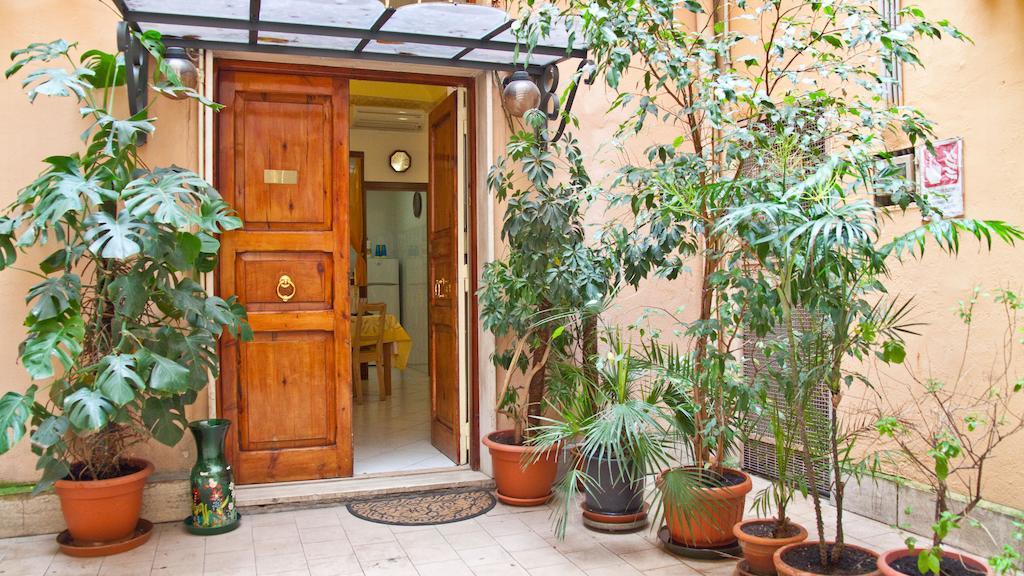Rental In Rome Celeste Apartment Room photo